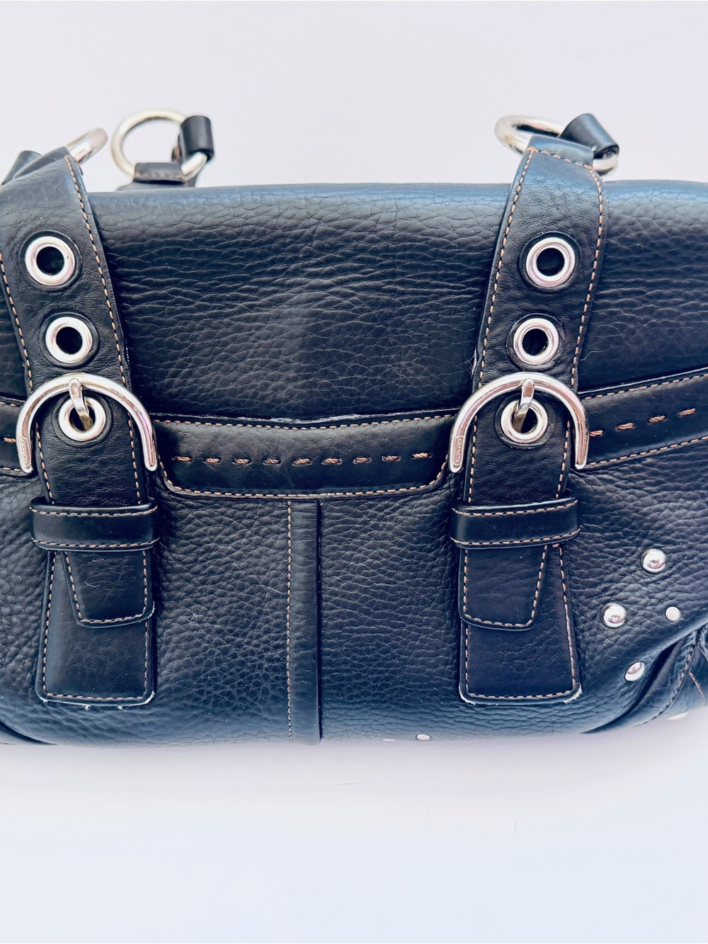 Vintage Coach Madison - Picture 4 of 7